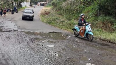 Kualitas Proyek Jalan DPUTR Kota Sukabumi Disorot, DPRD: Ini Bukan Uang Pribadi!